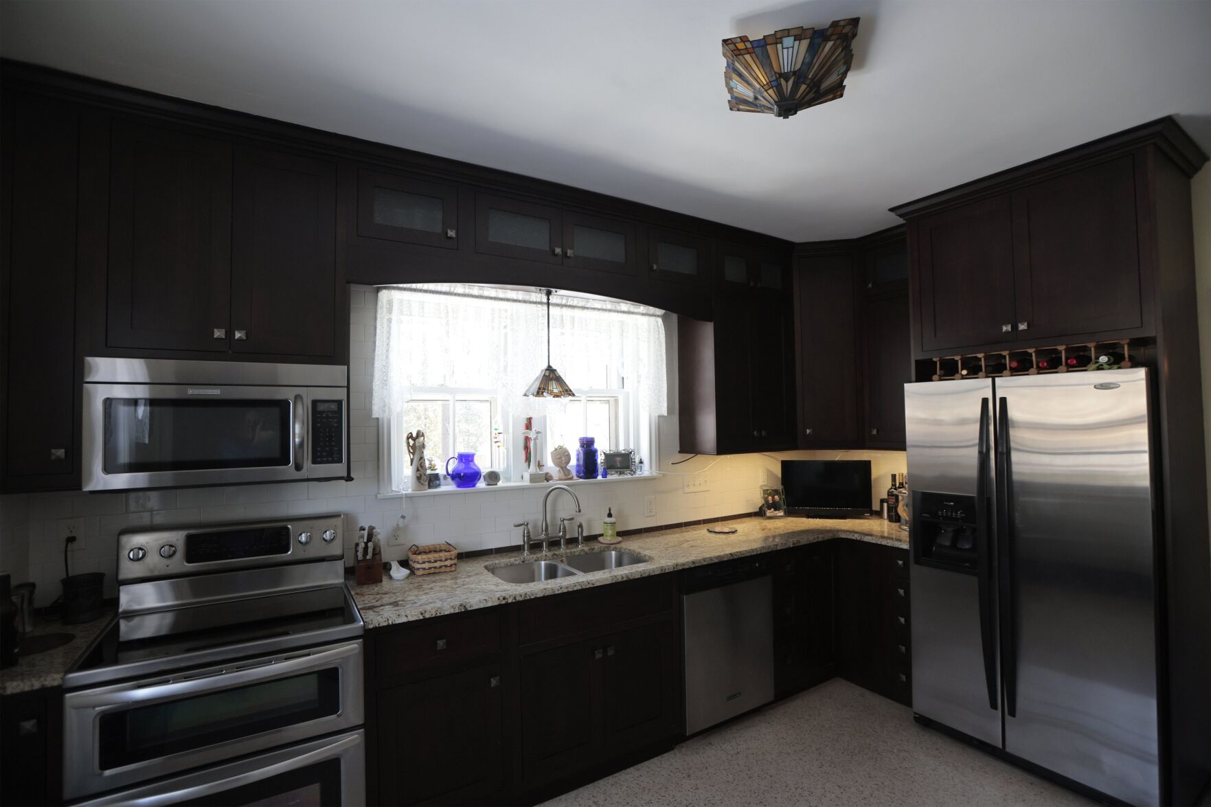 At home with Mary and Jerry Whitley